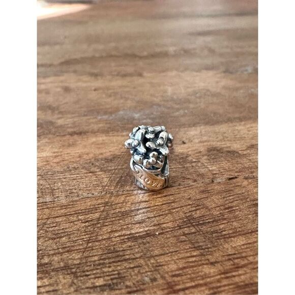 Pandora Love Bouquet charm - Picture 1 of 5
